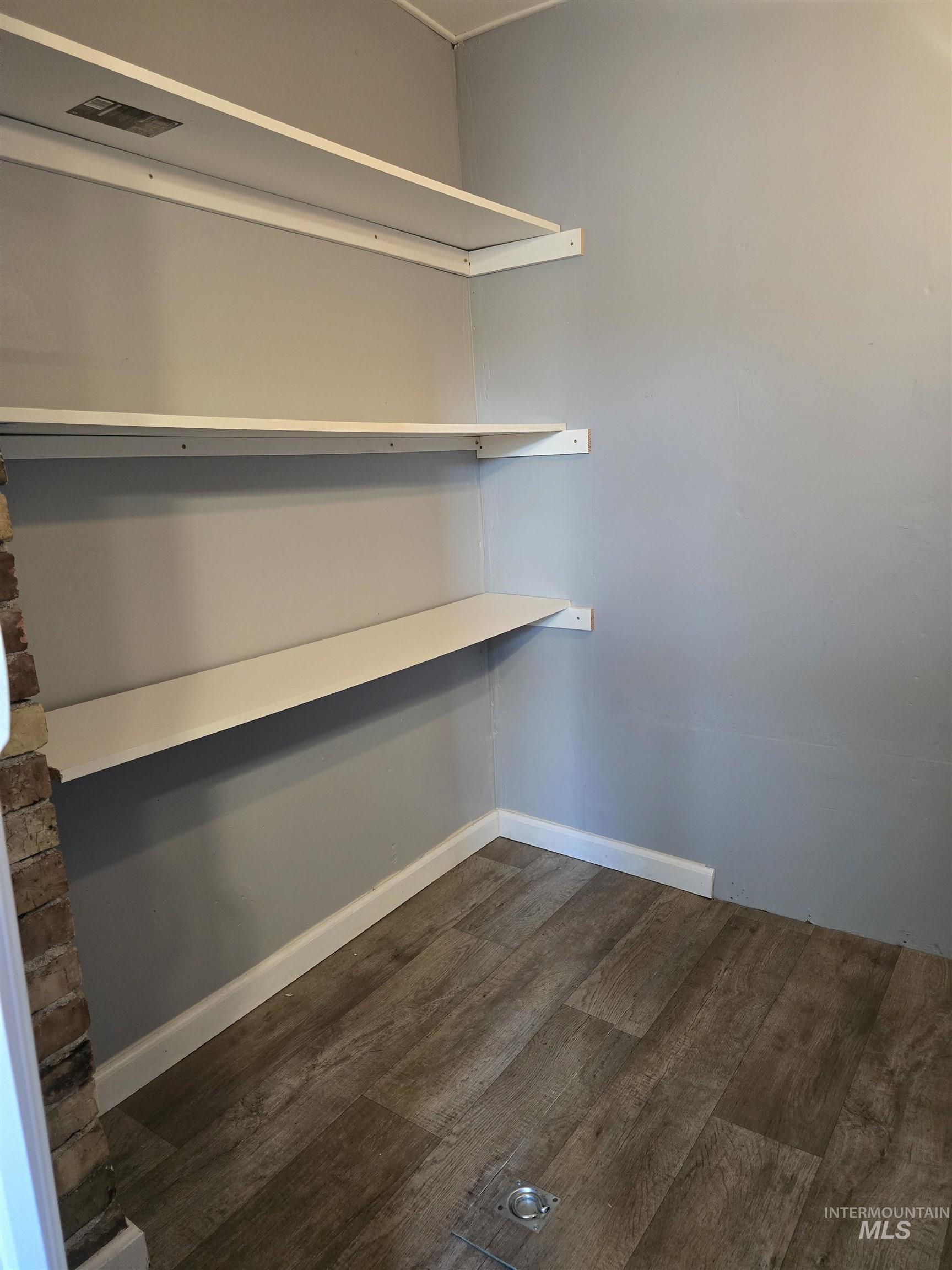 1051 Almo