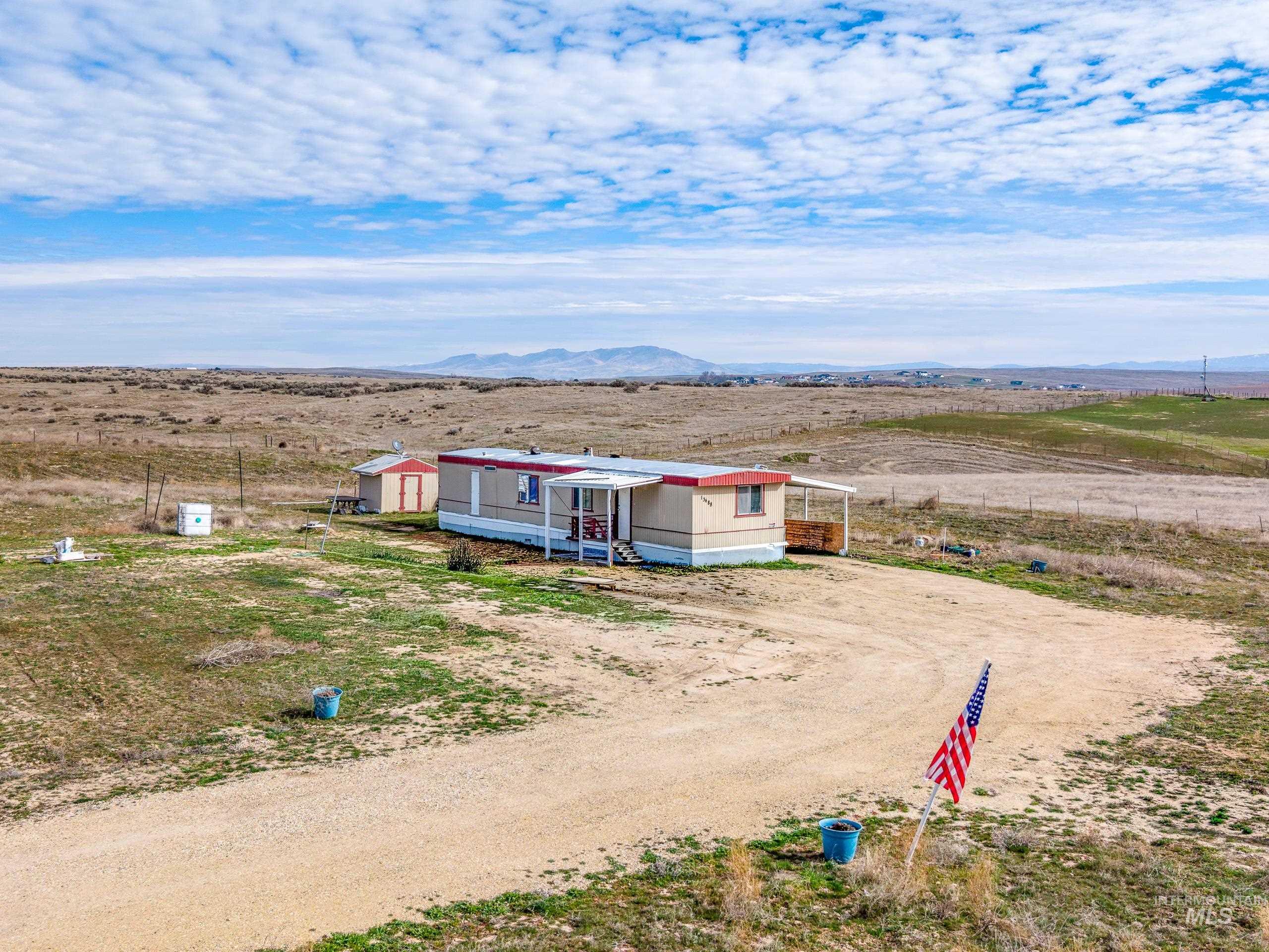 13488 Hollow Rd.