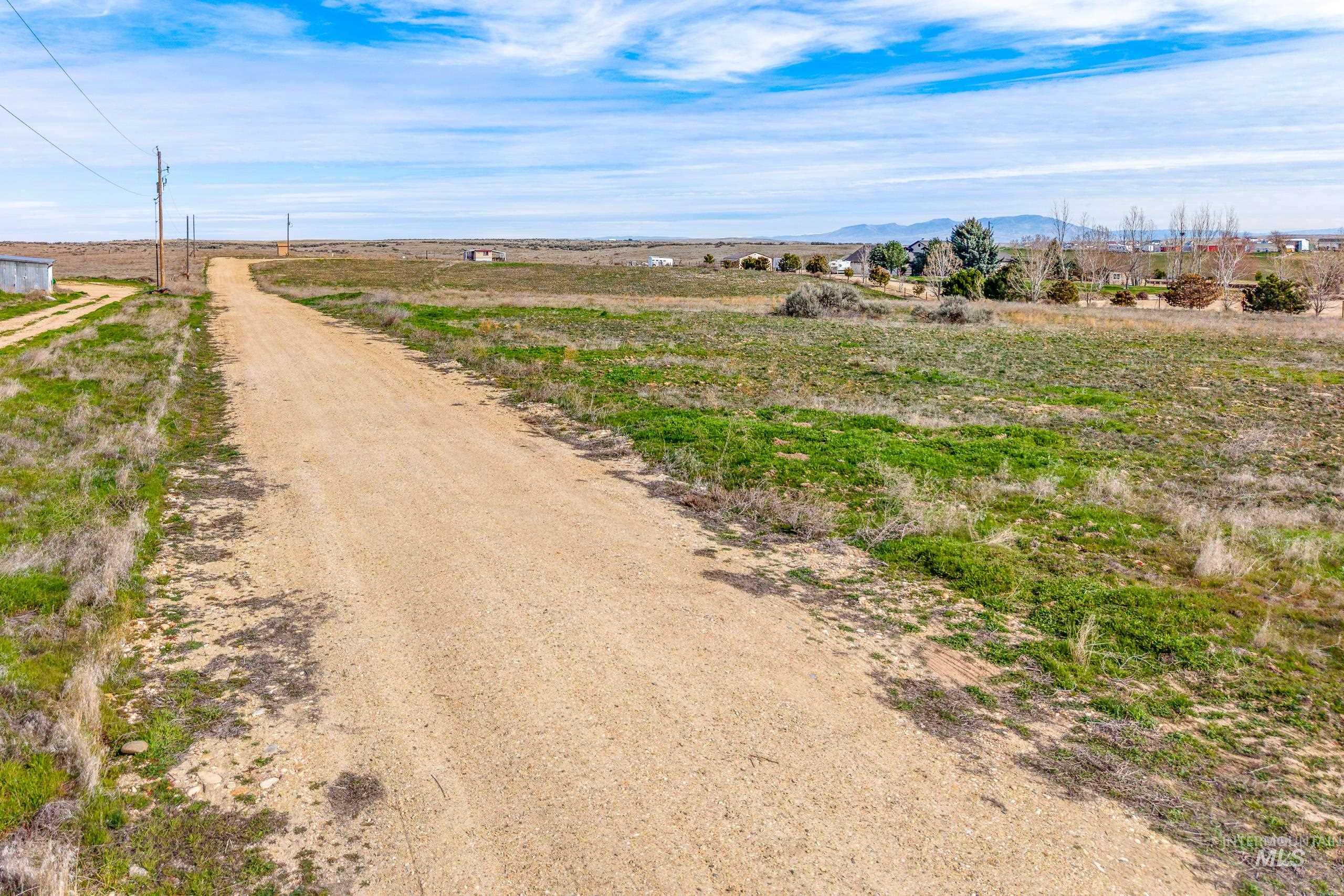 13488 Hollow Rd.