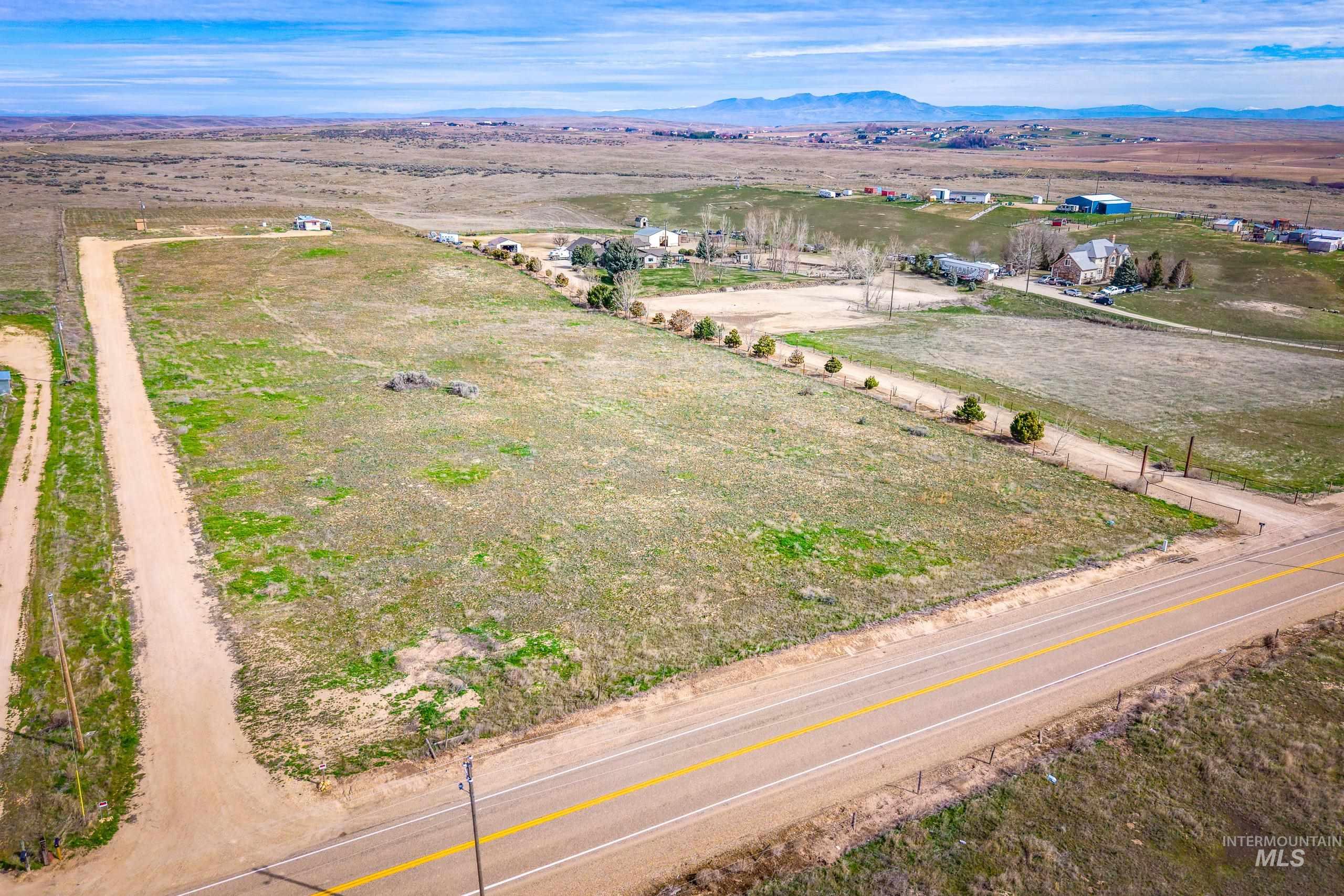 13488 Hollow Rd.