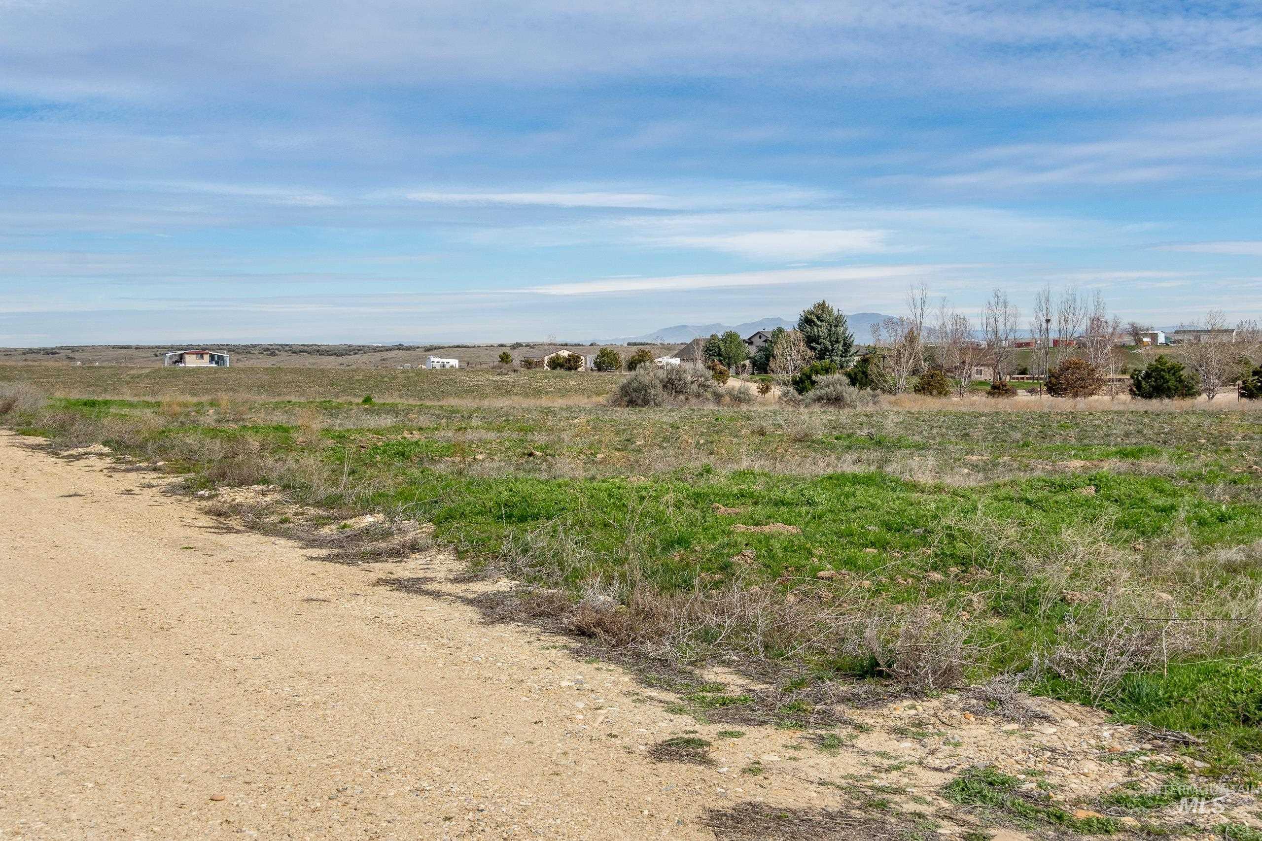 13488 Hollow Rd.