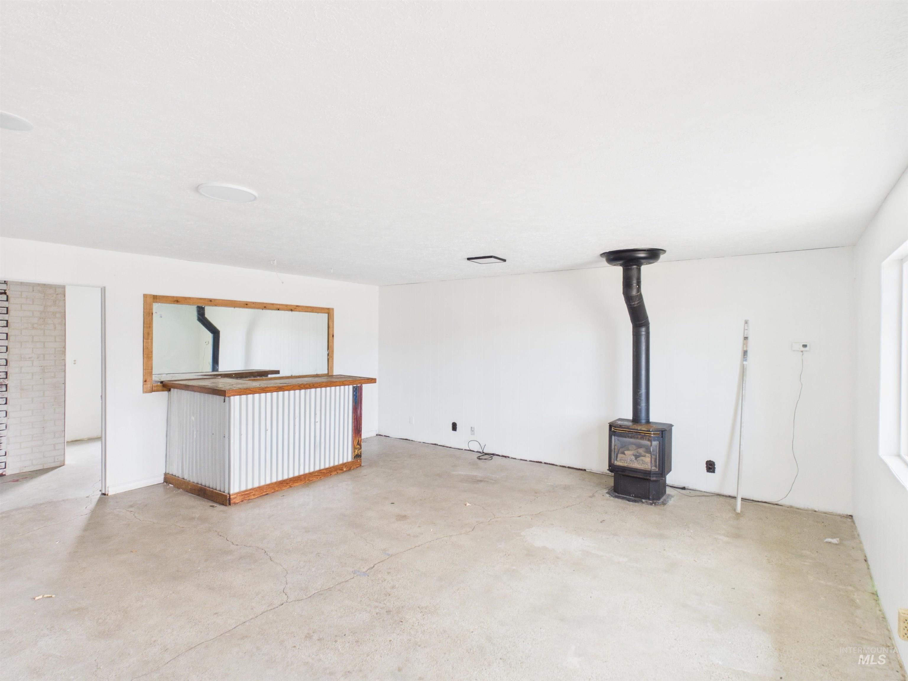 810 S D St.