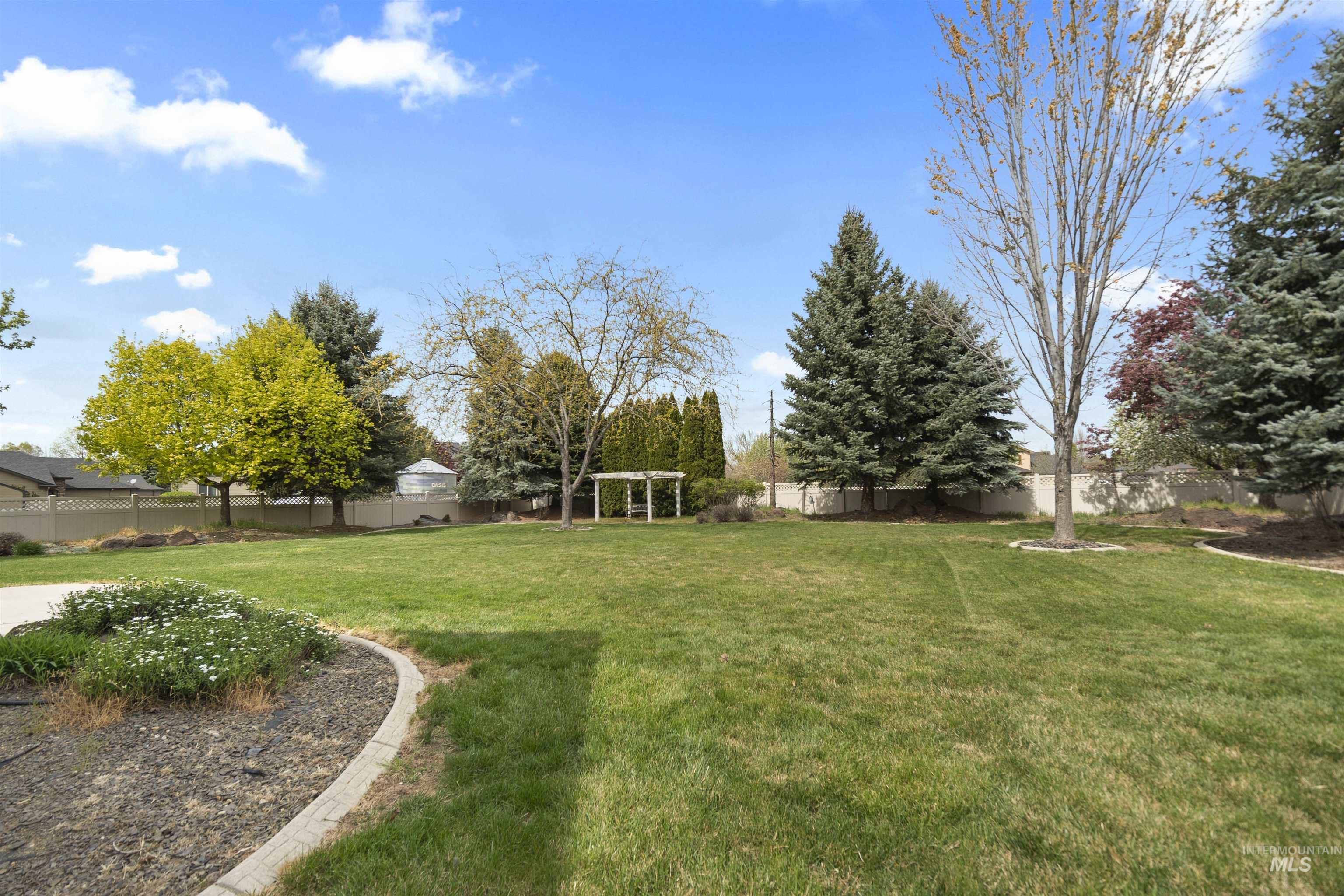 2698 W Torana Dr