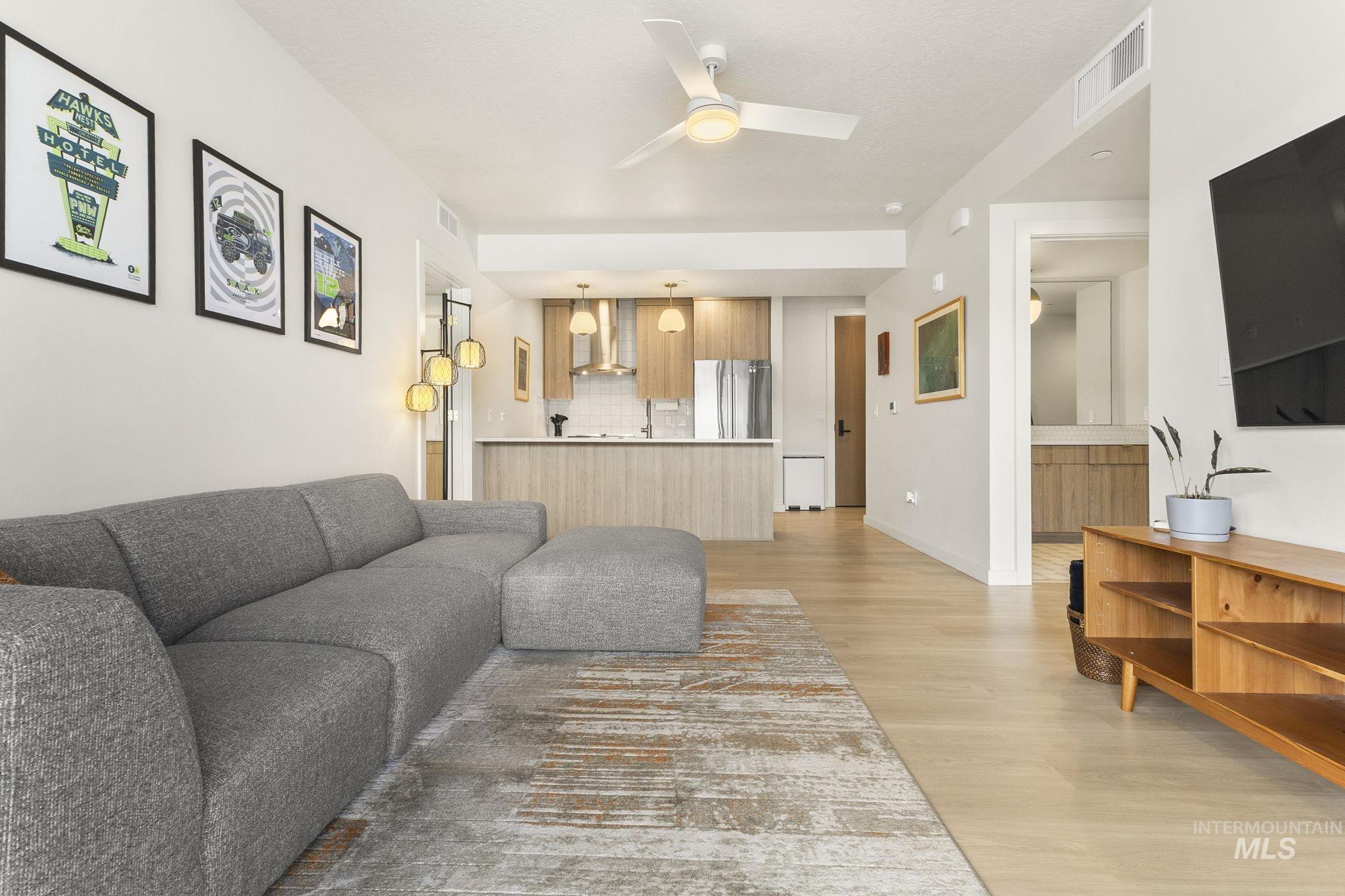 4184 E Haystack St Unit: 206