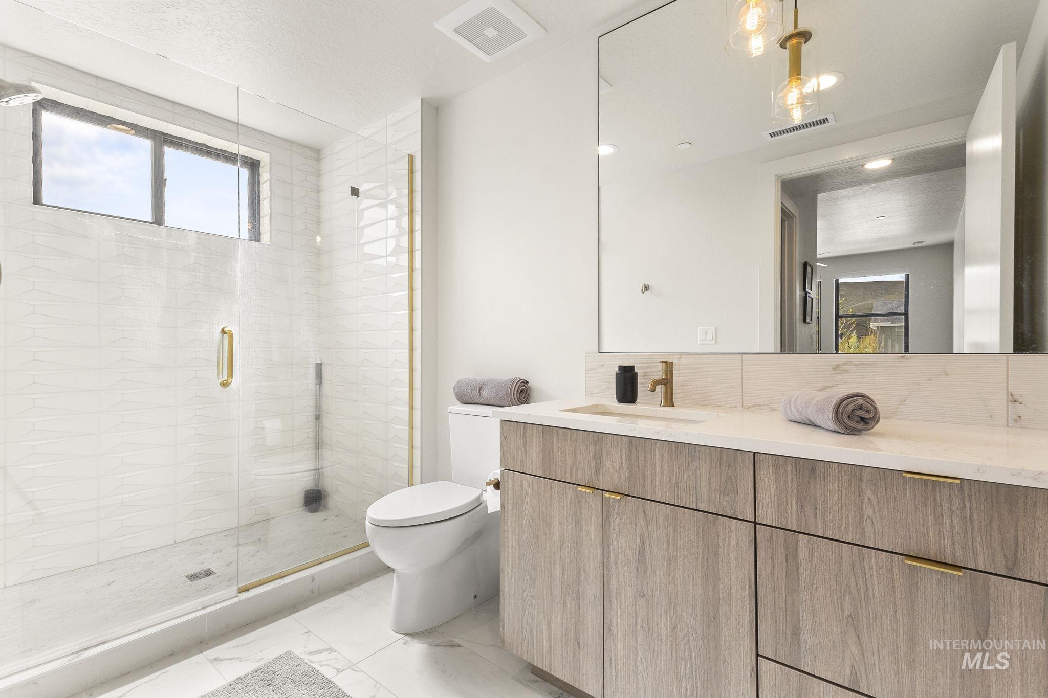 4184 E Haystack St Unit: 206