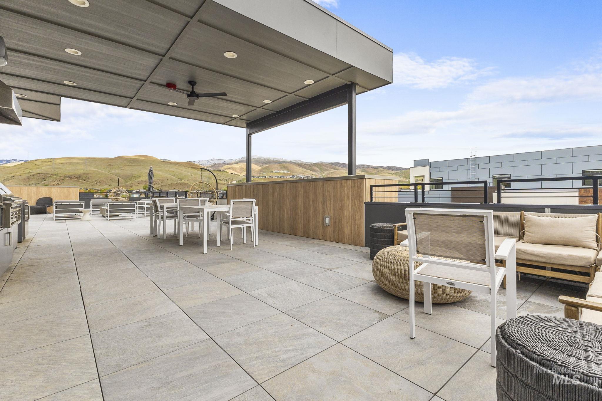 4184 E Haystack St Unit: 206