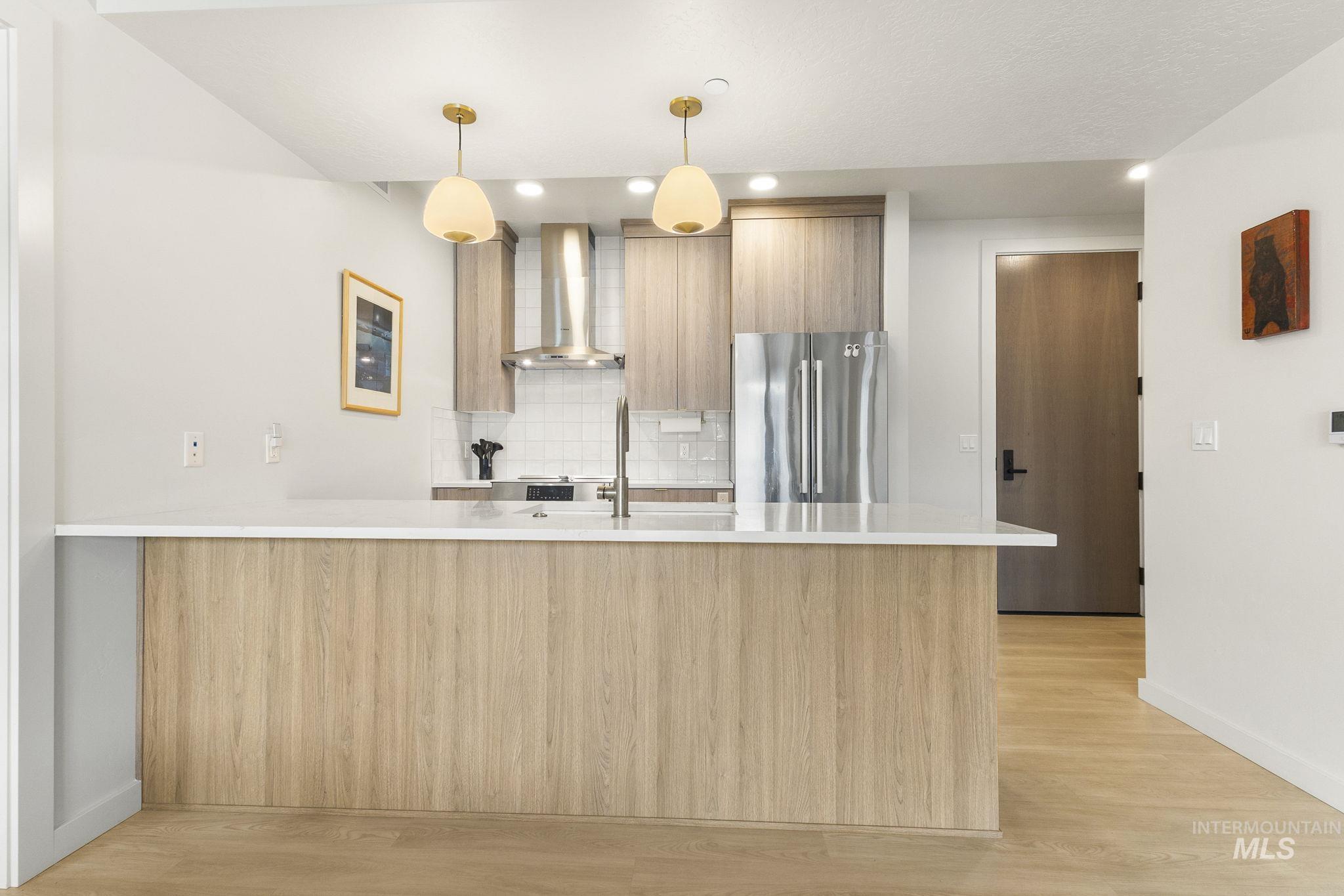 4184 E Haystack St Unit: 206