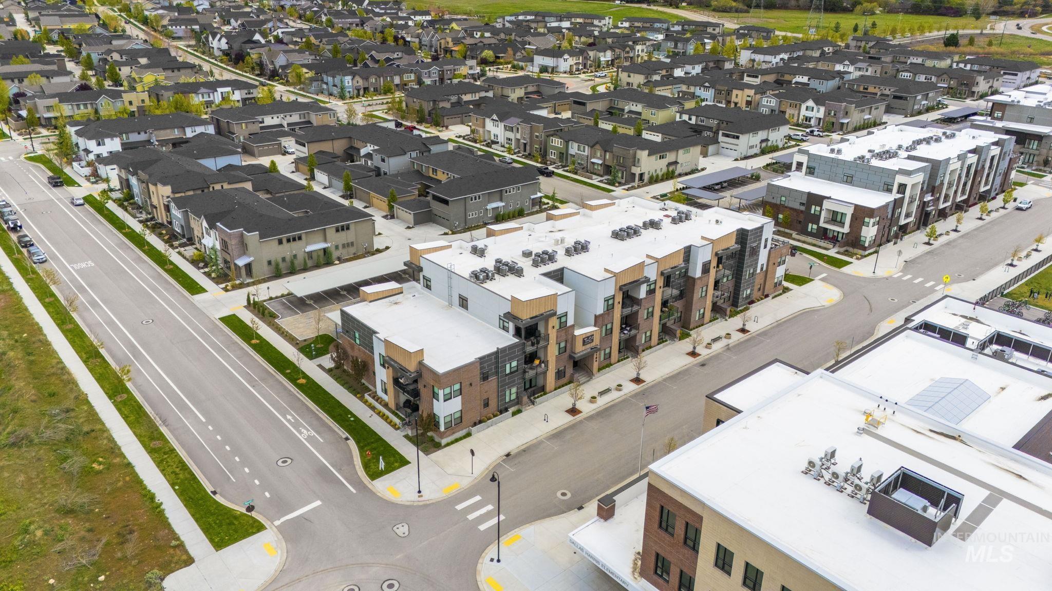 4184 E Haystack St Unit: 206