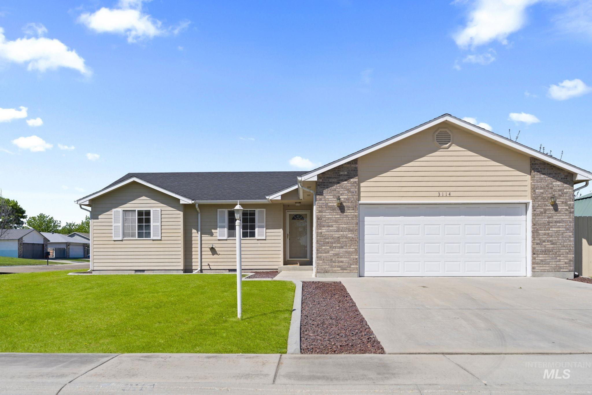 3114 Sunridge Dr