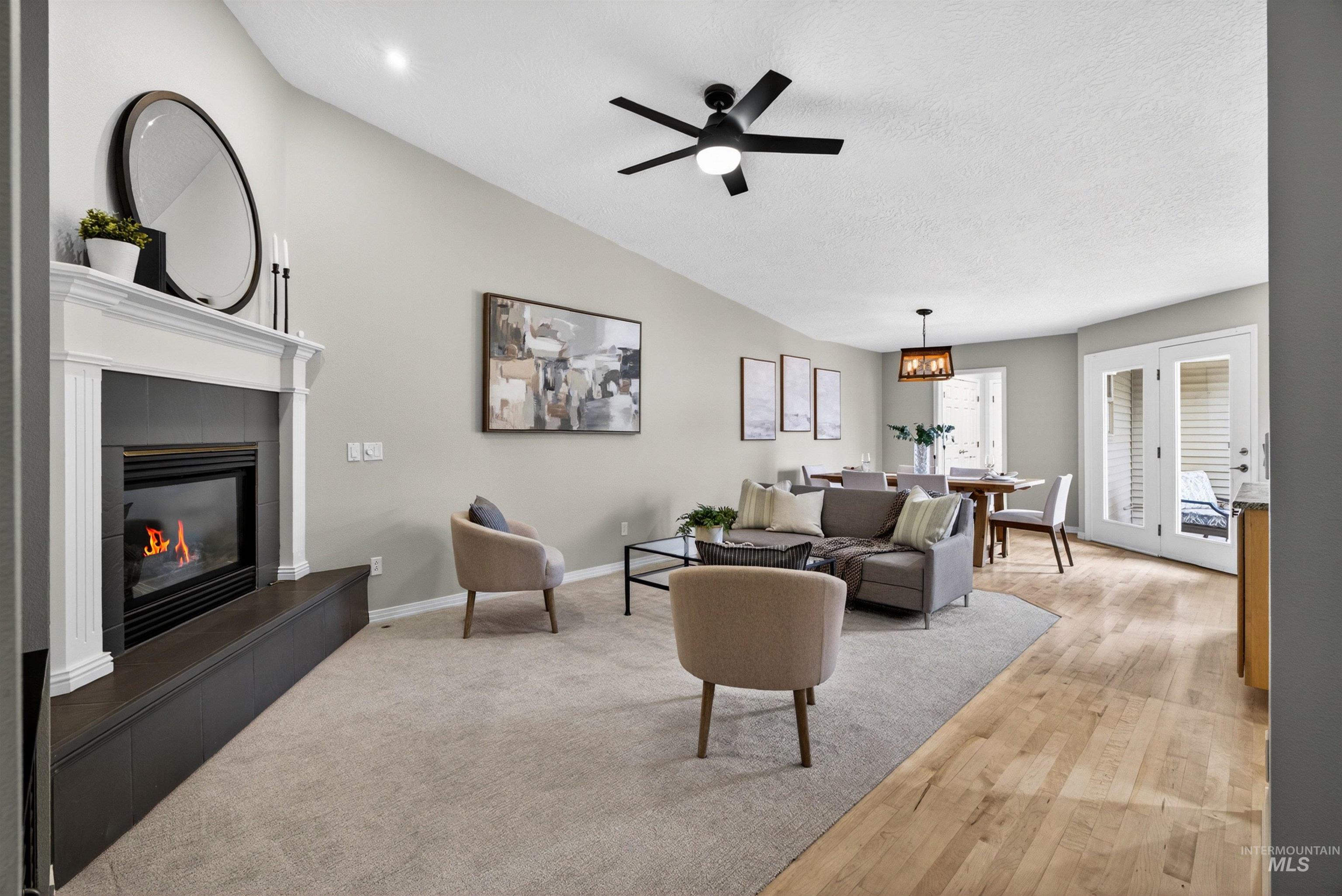 4023 N Bayou Lane