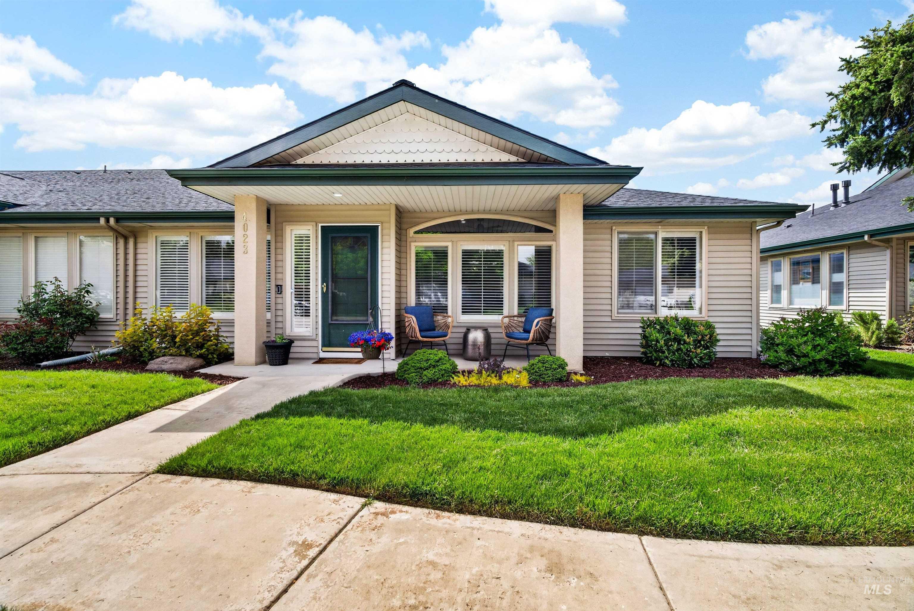 4023 N Bayou Lane