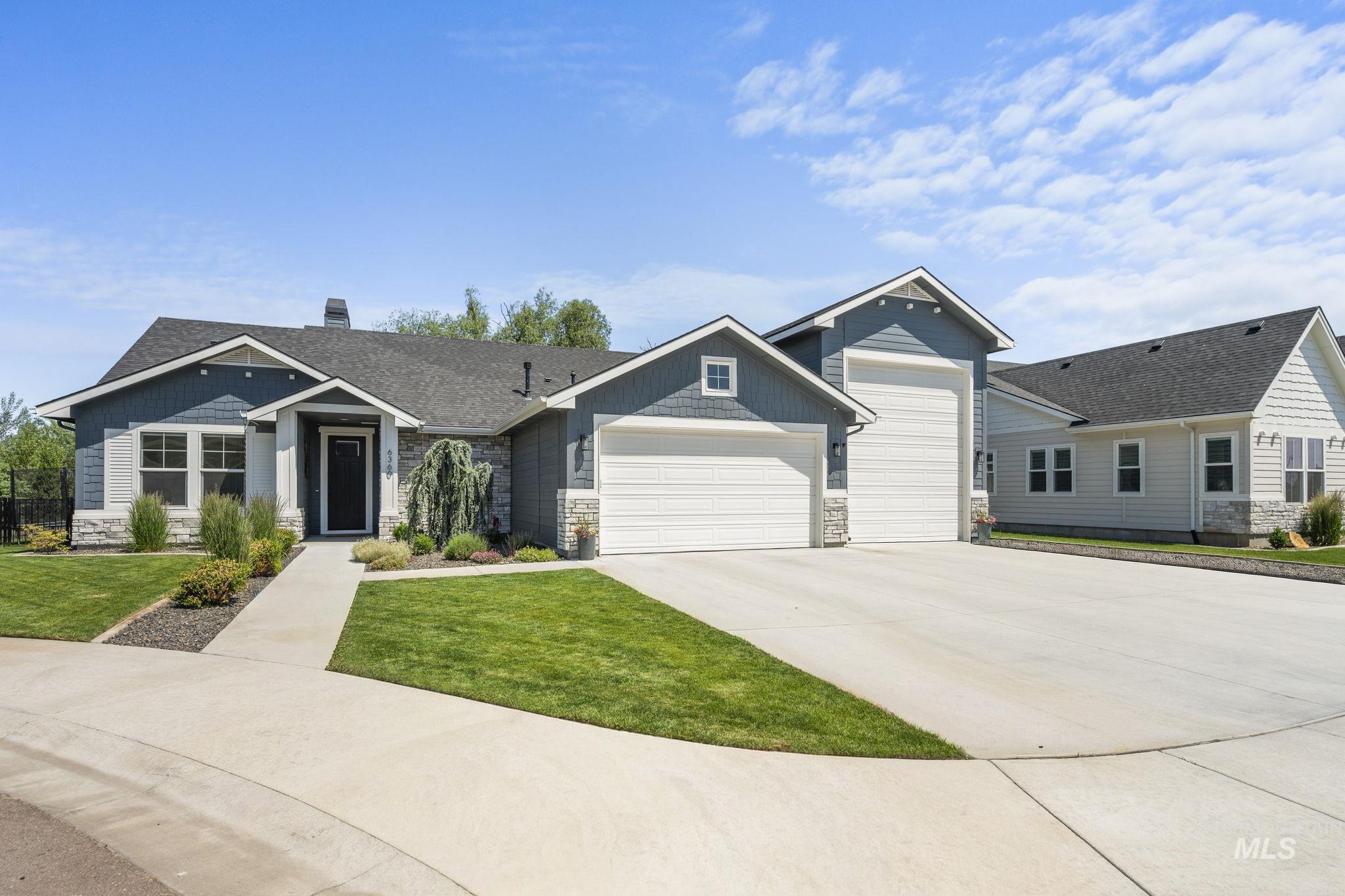 6360 Chateau Ct