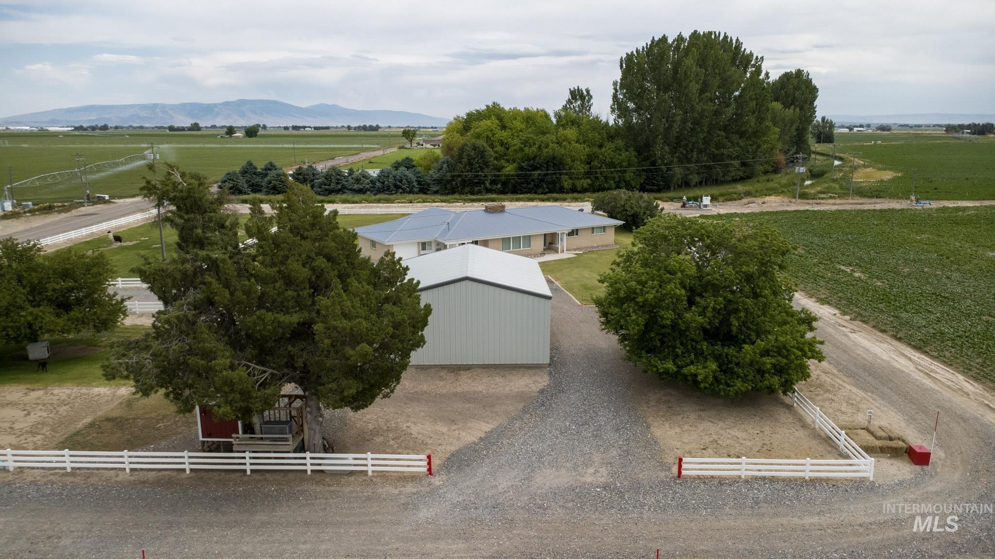 253 N 700 West