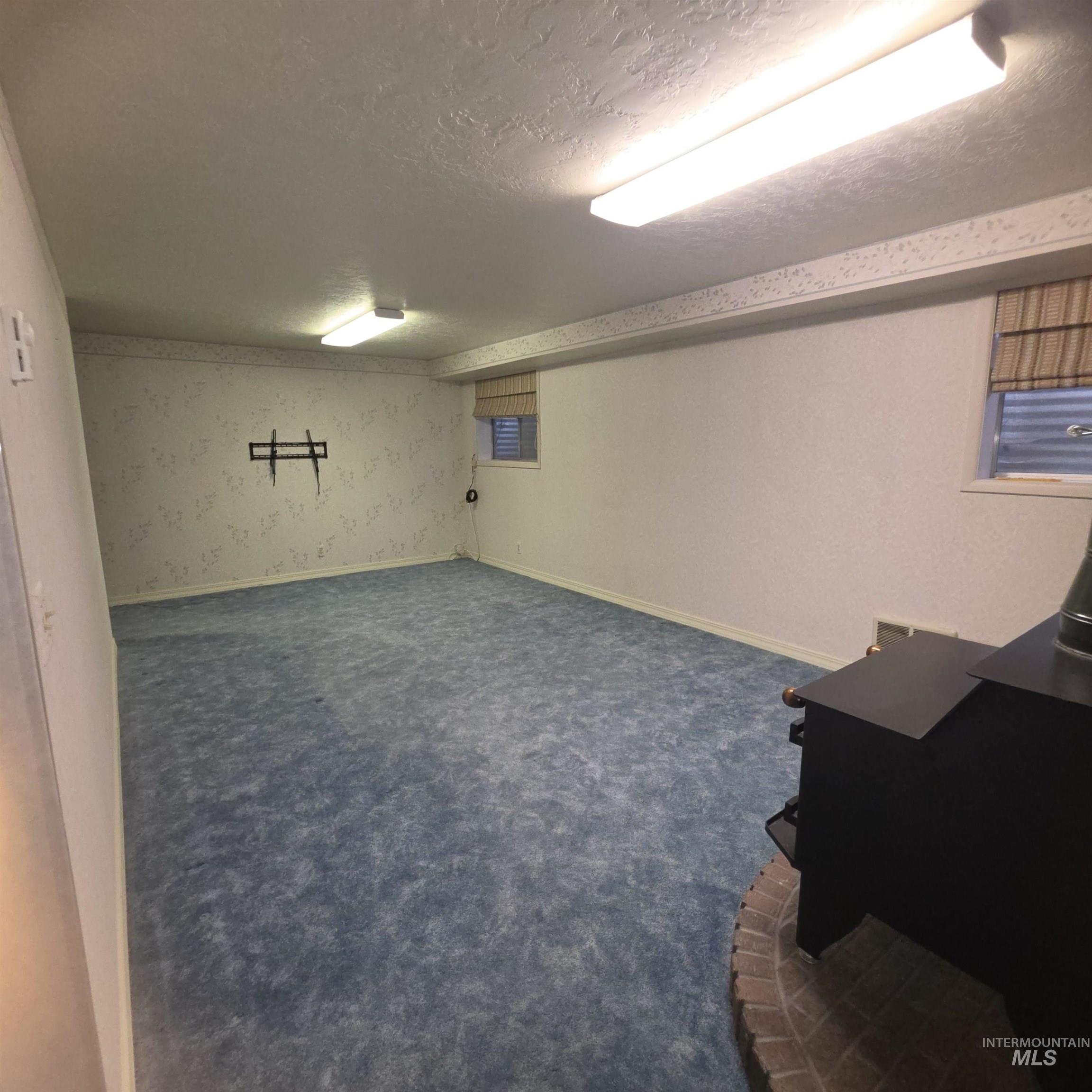 2872 Janis Drive