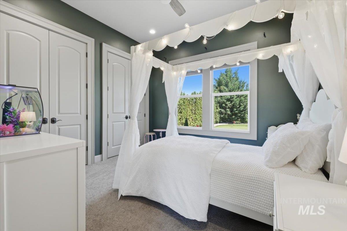 4522 W Sugar Tree Dr.