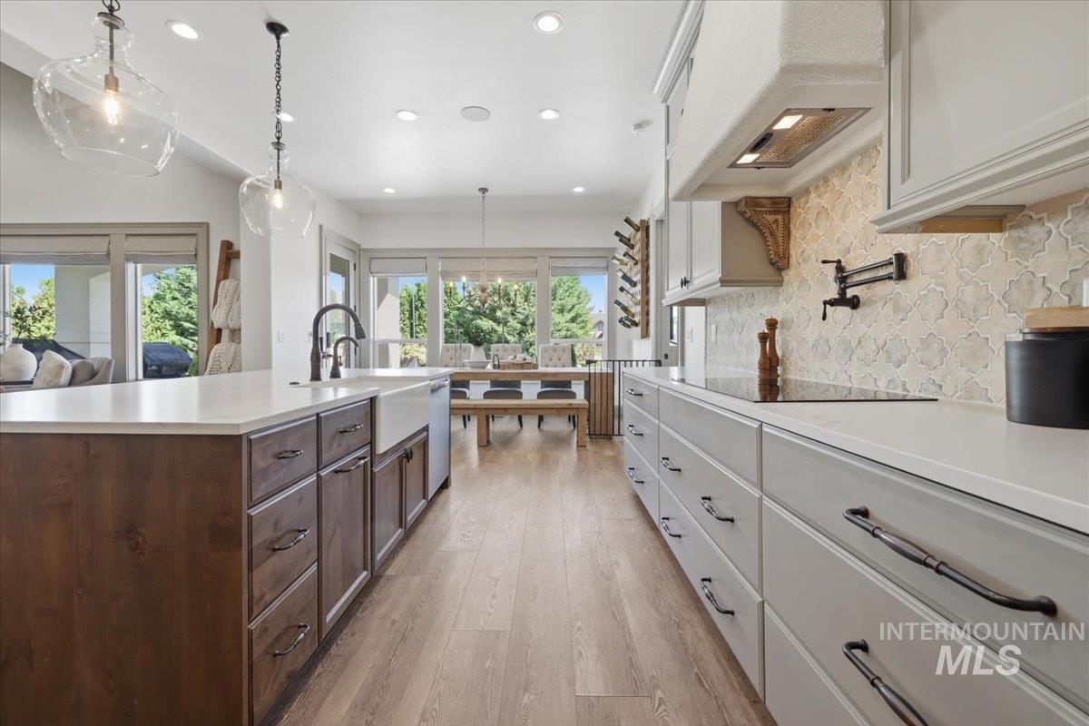 4522 W Sugar Tree Dr.