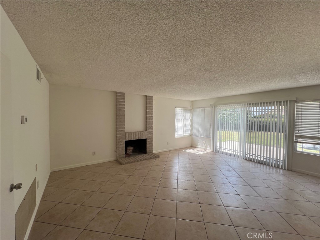 4533 Pleasant Street