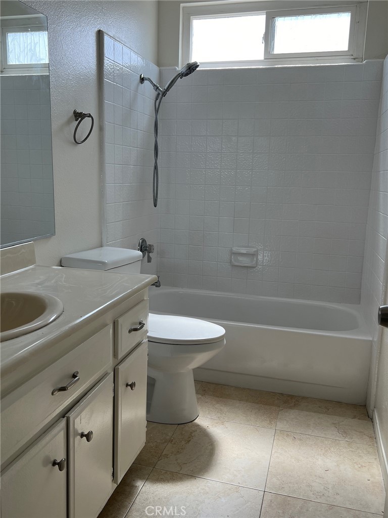 4533 Pleasant Street