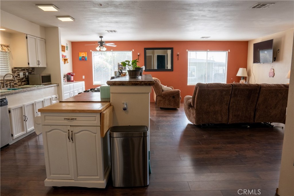 1350 San Bernardino Road 82