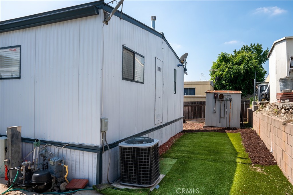 1350 San Bernardino Road 82