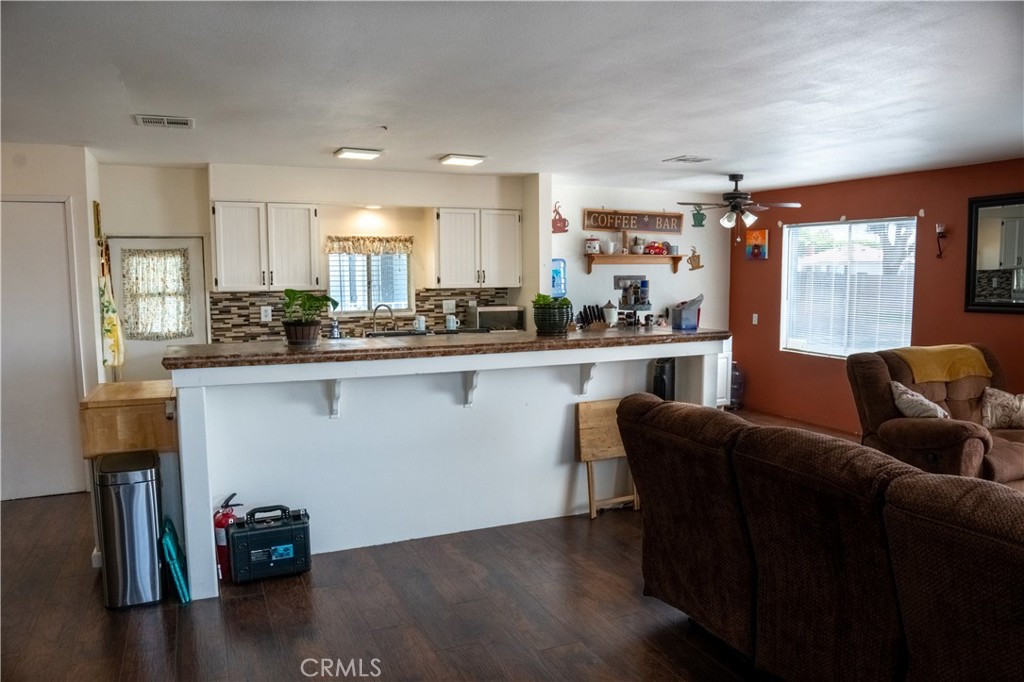 1350 San Bernardino Road 82