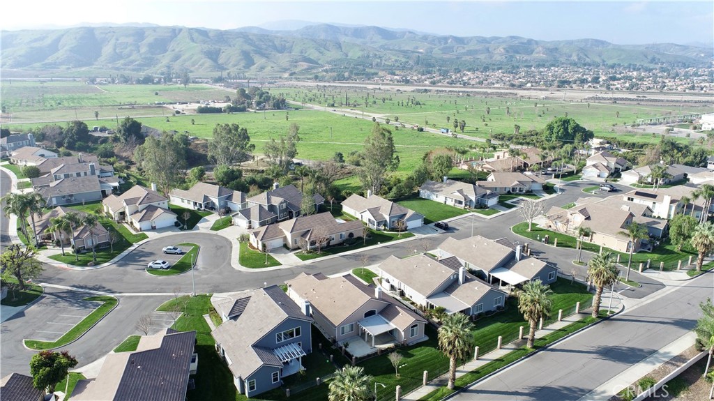 1742 Morning Dove Lane