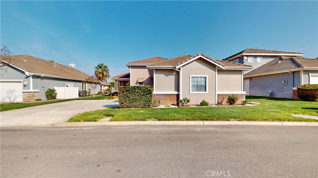 1742 Morning Dove Lane