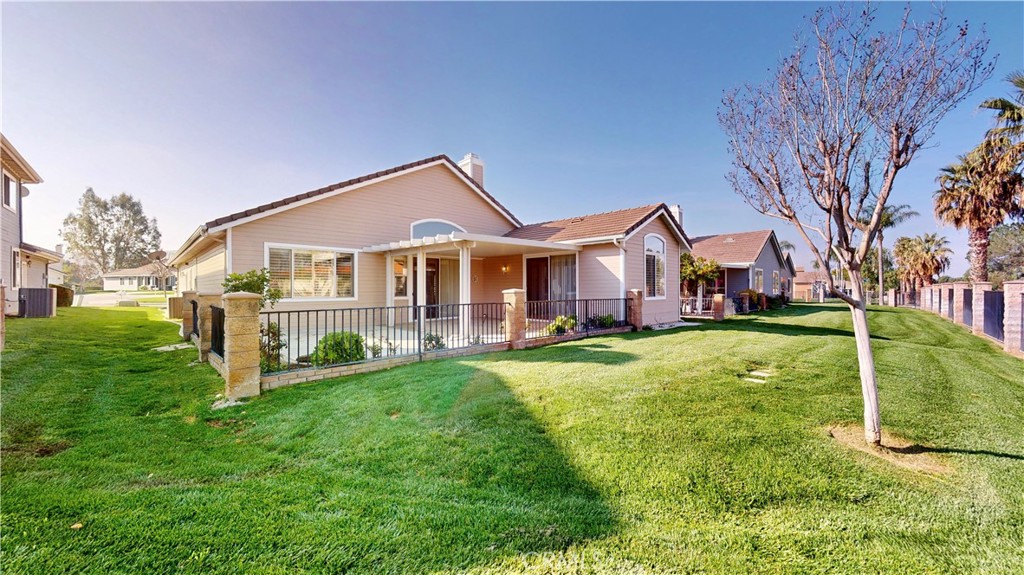 1742 Morning Dove Lane