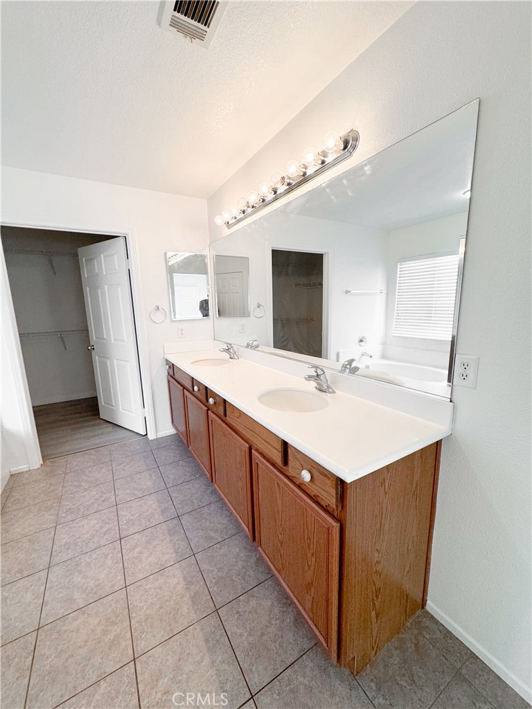 12319 Ojo Caliente Street