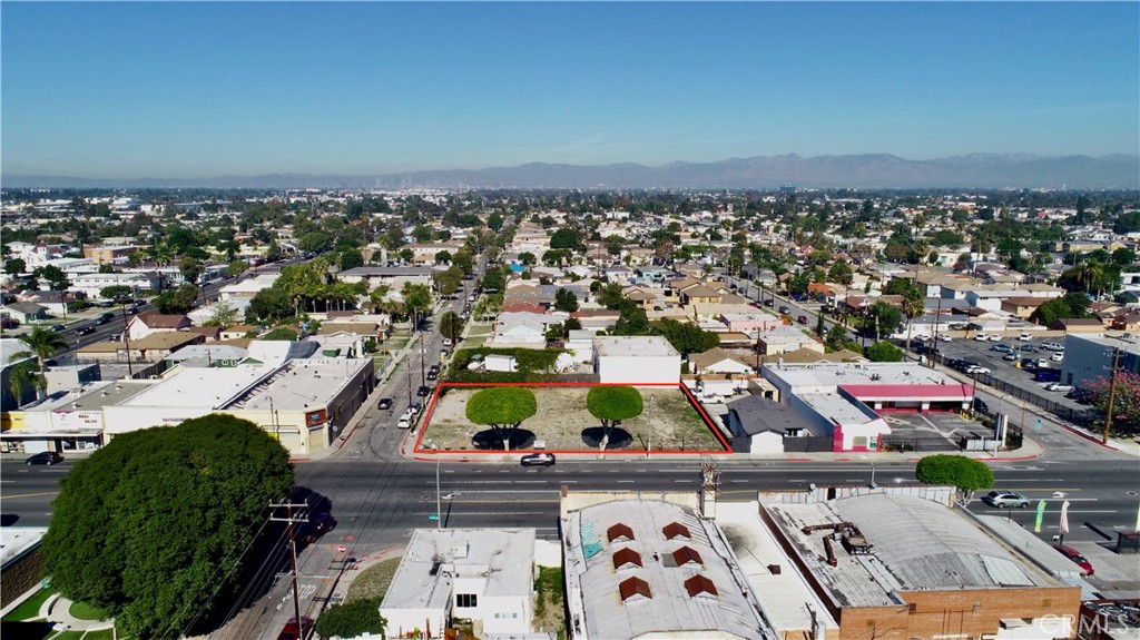 801 E Compton Blvd