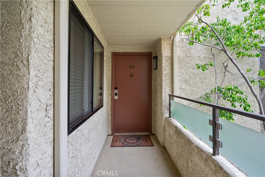 1900 Vine Street 309