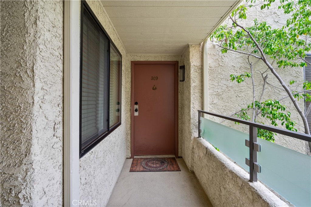 1900 Vine Street 309