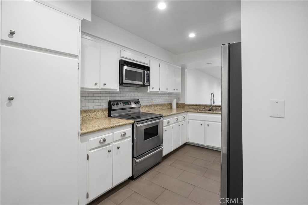 1900 Vine Street 309