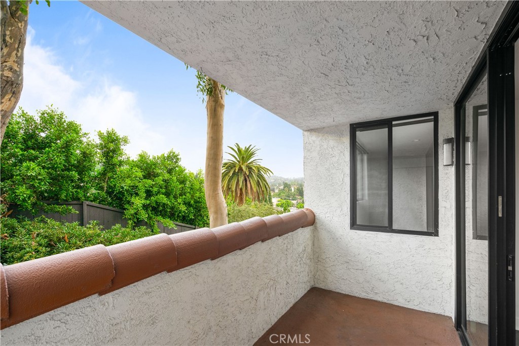 1900 Vine Street 309