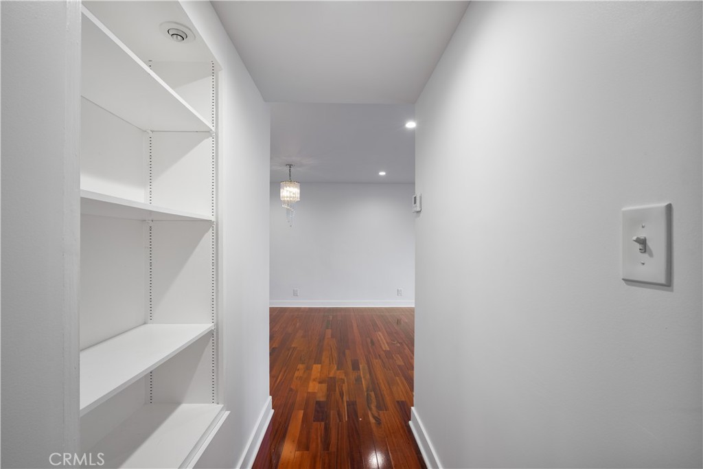 1900 Vine Street 309
