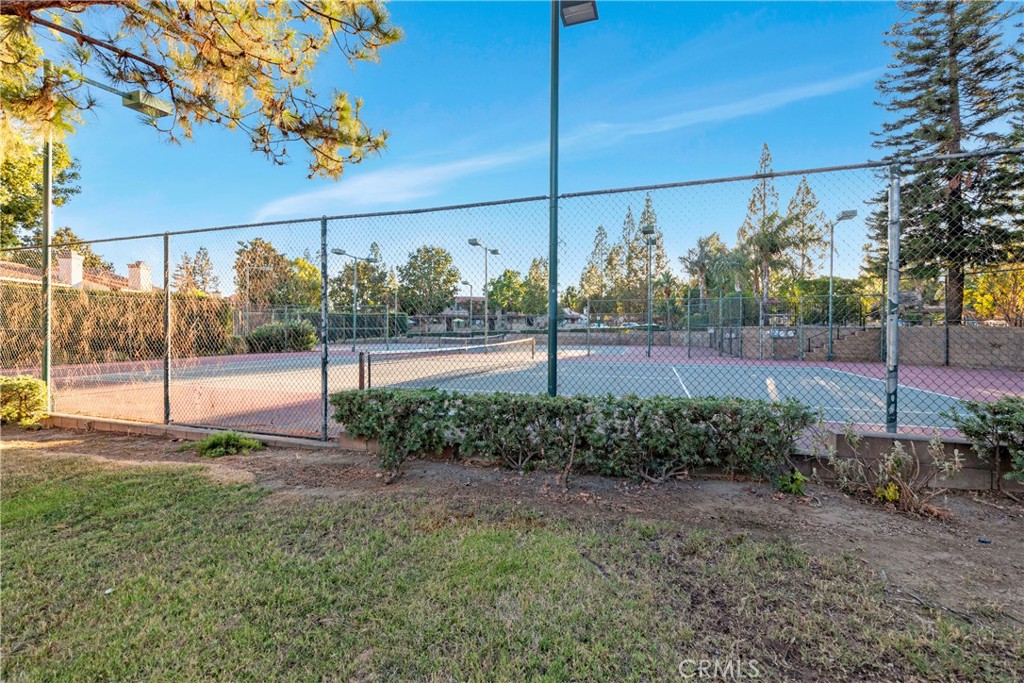 9786 El Paseo Drive