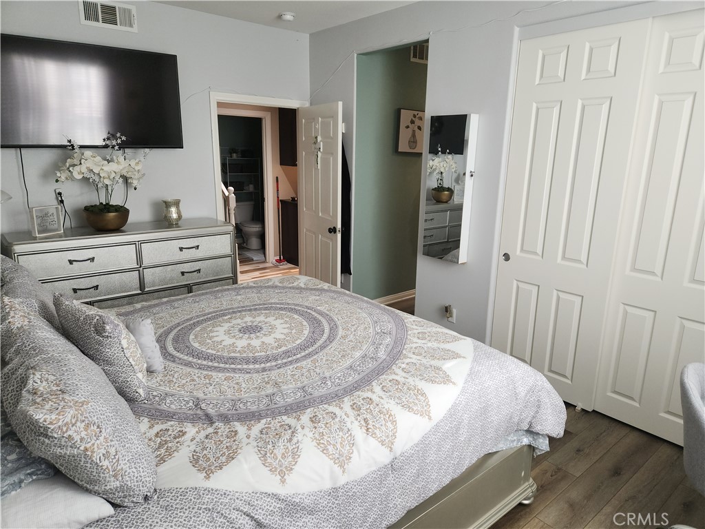 15827 Cortland Avenue