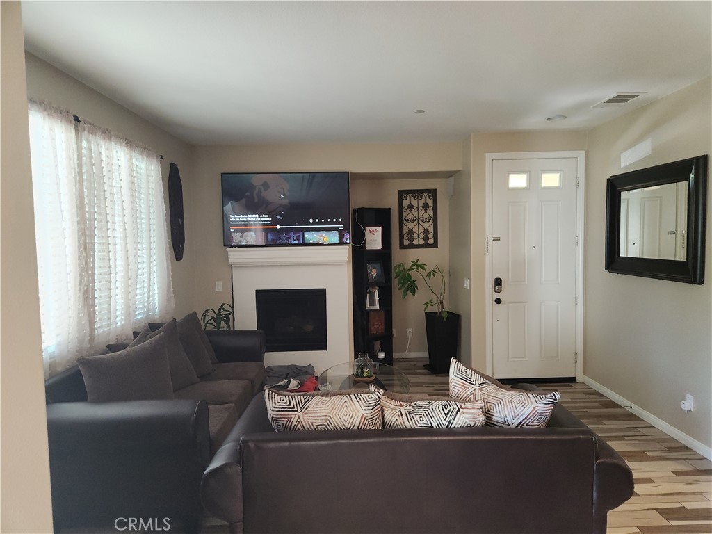 15827 Cortland Avenue