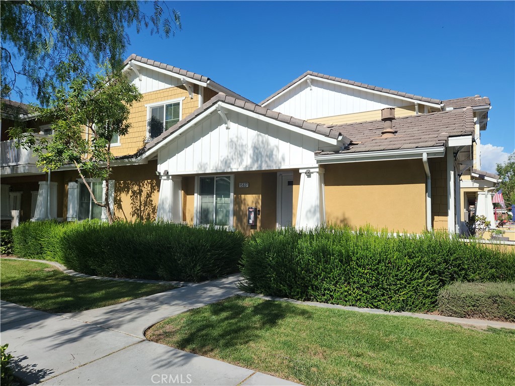 15827 Cortland Avenue