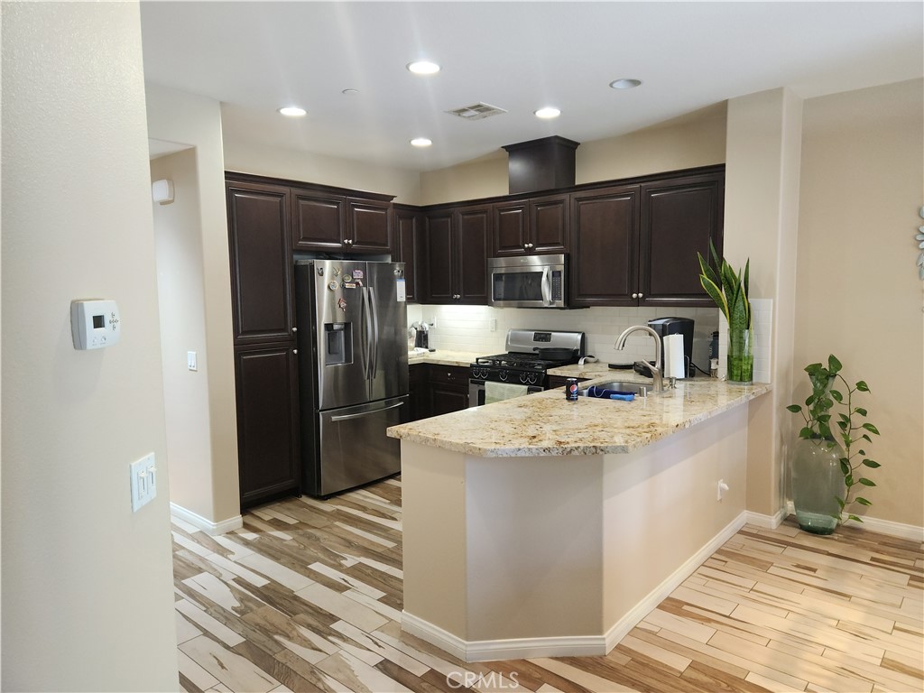 15827 Cortland Avenue