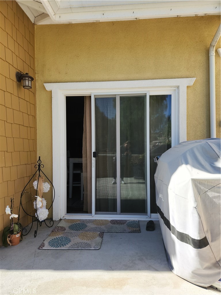 15827 Cortland Avenue