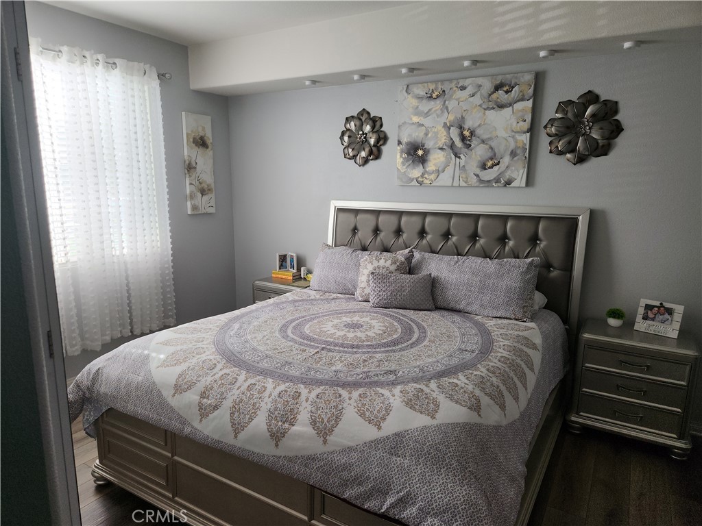 15827 Cortland Avenue