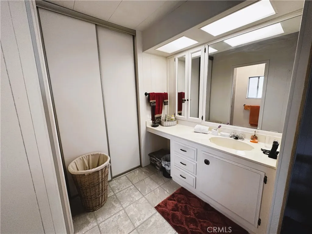 43155 Portola # 105