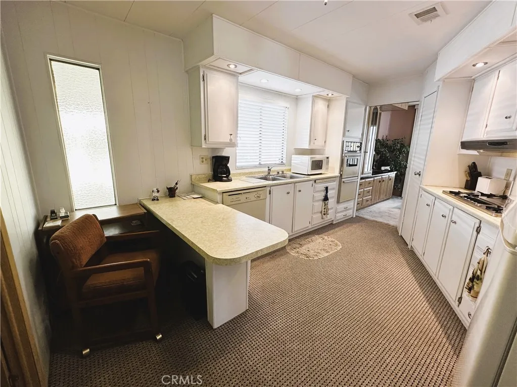 43155 Portola # 105