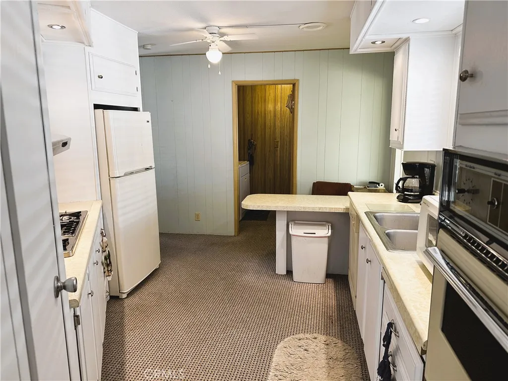 43155 Portola # 105