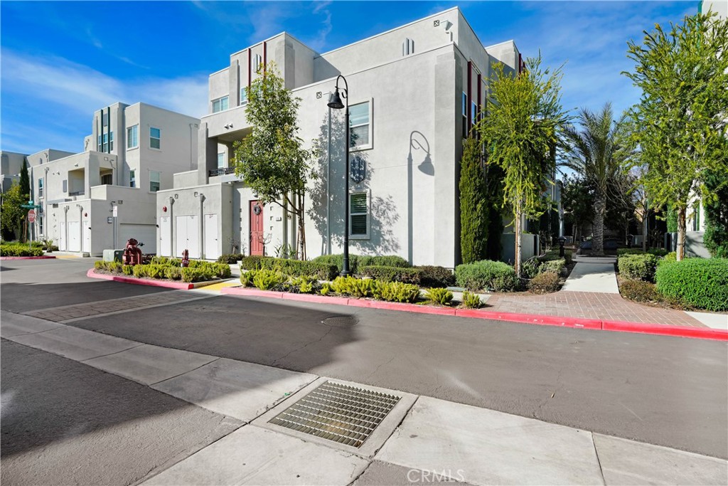 118 Macintosh Way