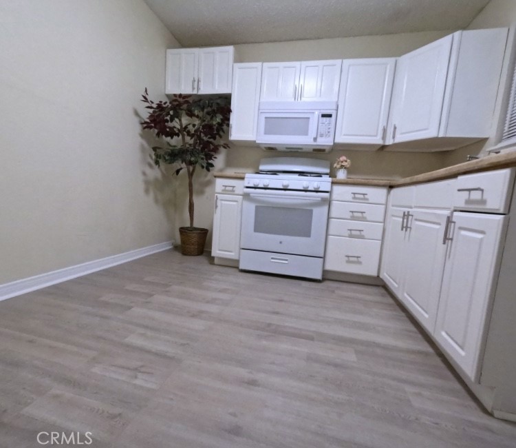 925 Santa Fe Drive
