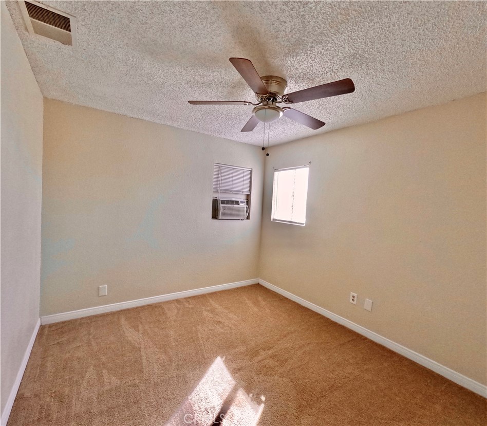 925 Santa Fe Drive