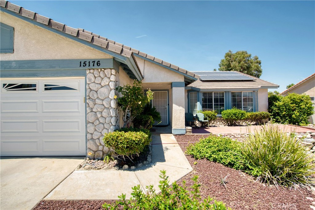 15176 Farmington Court