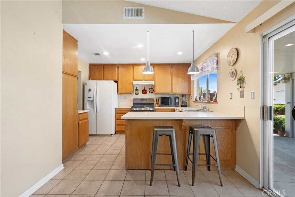 15176 Farmington Court